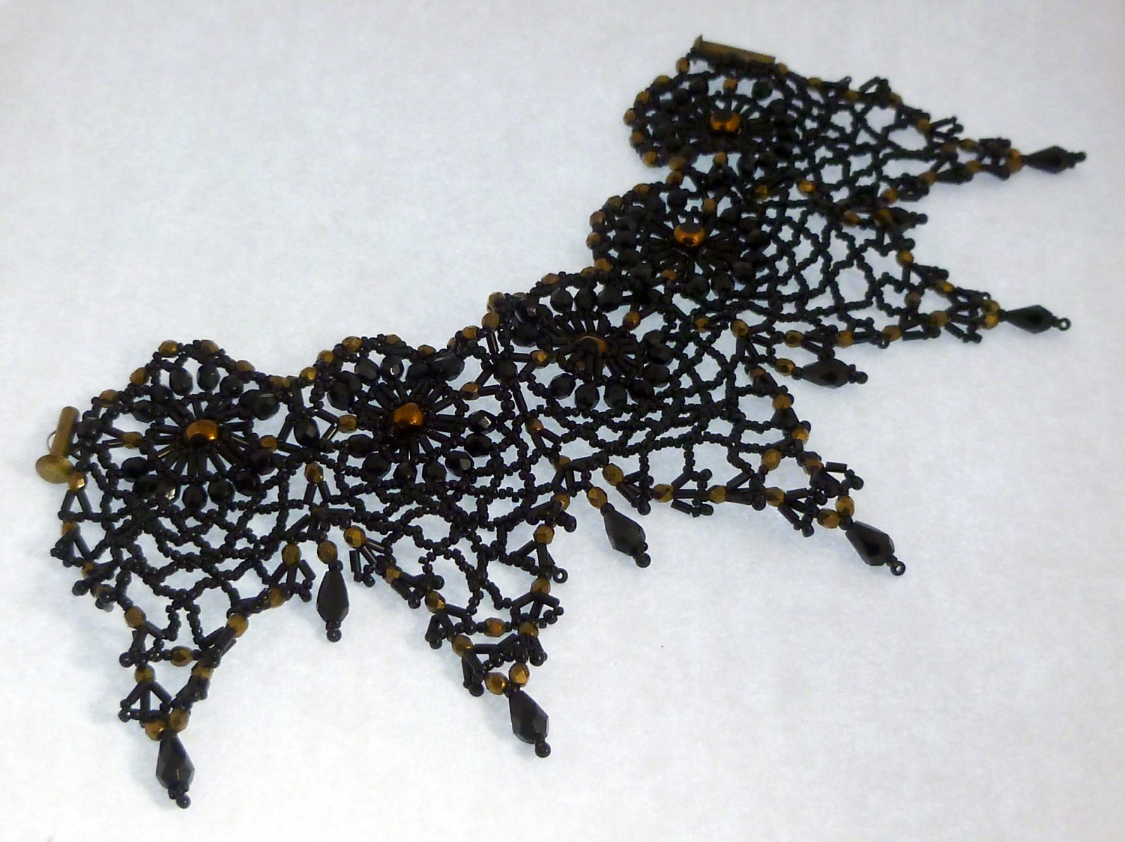 TUTORIAL Pineapple Bead Lace for Bracelet or Choker